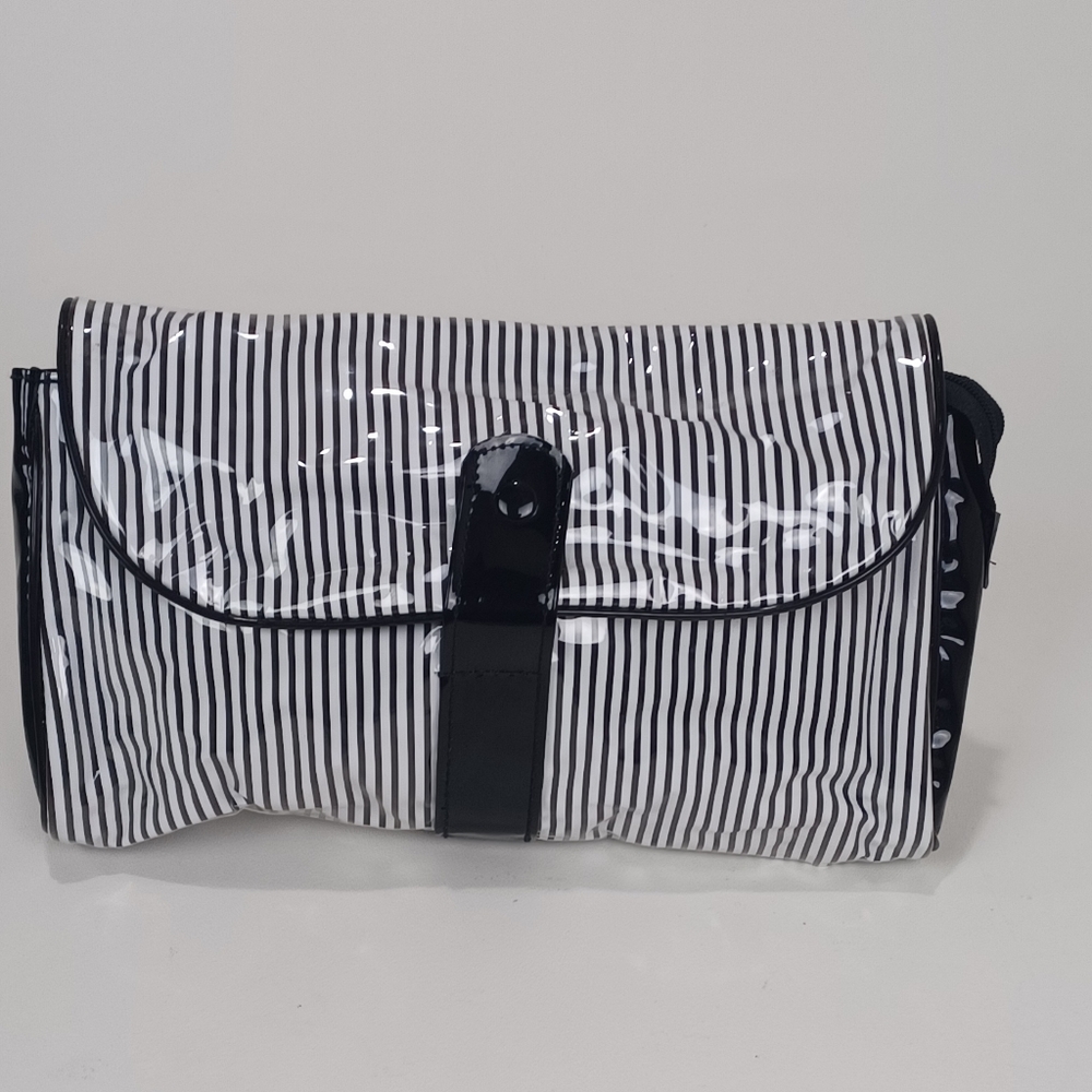 Lancôme Stylish Black Cosmetic Bag